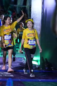 BIB: 3671, 3479
                            <button type="button" onclick="openModal(26261200)" class="btn btn-primary btn-sm float-right btn-popup" data-toggle="modal" data-target=".modal-high-quality">
                        <i class="fas fa-shopping-cart"></i> Add to Cart
                    </button>
                                            <button type="button" onclick="isThisMe(26261200, true)" class="btn btn-success btn-sm float-right btn-popup btn-isme hidden" data-toggle="tooltip" data-placement="bottom" title="นี่คือรูปของคุณใช่ไหม คลิกที่นี่เพื่อเอาเข้าอัลบั้ม">
                        <i class="fas fa-plus"></i> Add to album
                    </button>
                    <button type="button" onclick="isThisMe(26261200, false)" class="btn btn-warning btn-sm float-right btn-popup btn-isnotme hidden">
                        <i class="fas fa-ban"></i> Remove from album
                    </button>